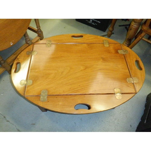 653 - A Folding Butlers Tray Style Table 68 x 96 x 43cm (unfolded)