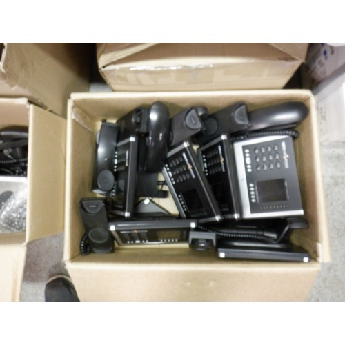 202A - Business Clearance - Splicecom pCS562 Telephones 32 x Used and 2 x New Plus Splicecom Maximiser 5100... 