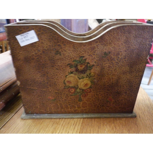 617 - A Decorative Vintage Stationary /Magazine Rack with Roses Motif