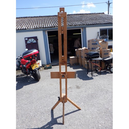 98 - A Large Vintage Artists Easel approx 2 Meters Tall