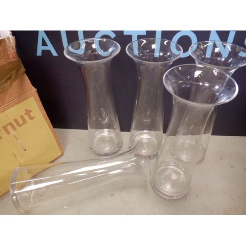 70 - 17 x Glass Flagon Vases 46cm x 17cm