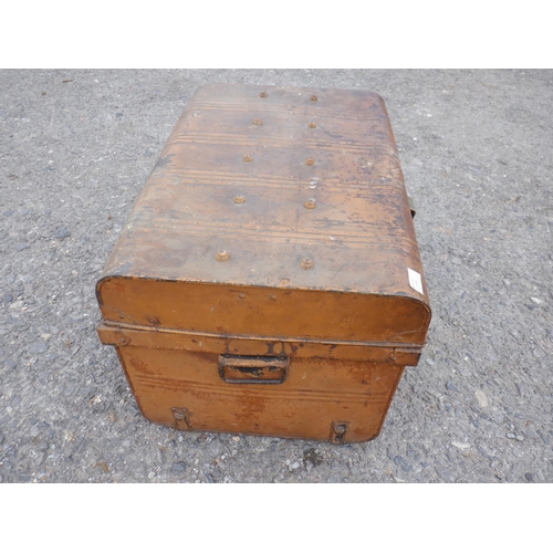 260 - A Vintage Metal Trunk