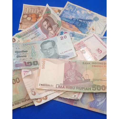 69B - A Quantity of Worldwide Bank Notes inc France - 100 and 50 Franc, Barbados $10 and $2, 100 Belgium F... 