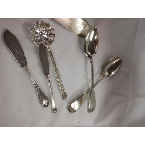 84 - A Selection of Vintage Plateware including Cake Knife and Fork, Sugar Tongs, Plate, Sugar Cube Dish,... 