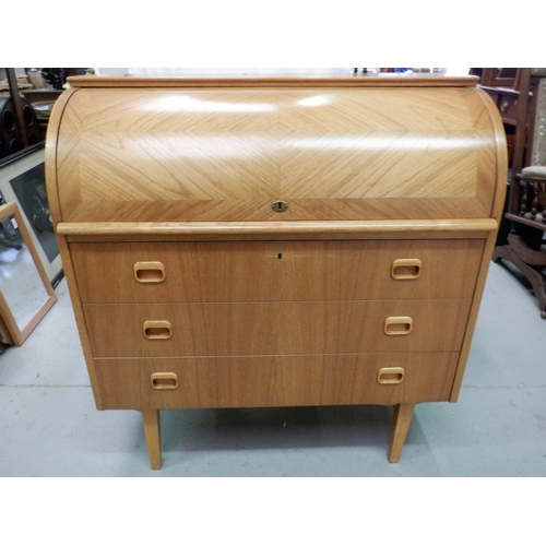 283 - Mid Century Roll Top Desk with 3 Drawers in Oak Veneer with Parquetry Front. 90 x 47 x 97cm