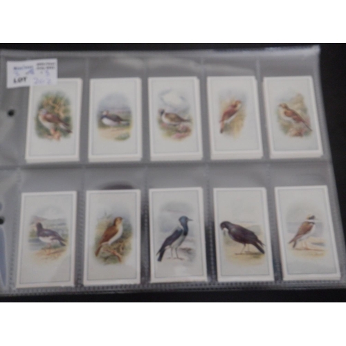 202 - Category -Birds: Shell M60 x Discover Australia Birds, Barratt 25 x Cage & Aviary Birds, Carroll 25 ... 