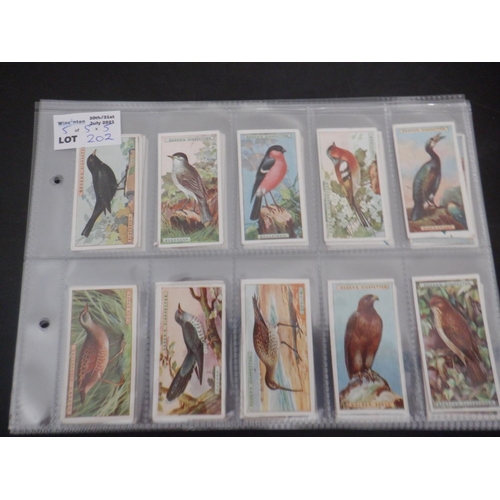 202 - Category -Birds: Shell M60 x Discover Australia Birds, Barratt 25 x Cage & Aviary Birds, Carroll 25 ... 