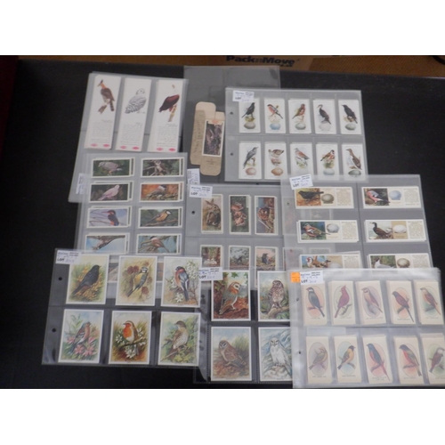 203 - Category -Birds: Liptons L30 x Birds of Prey Arabic, Carreras 50 x British Birds Black Cat & Packet,... 