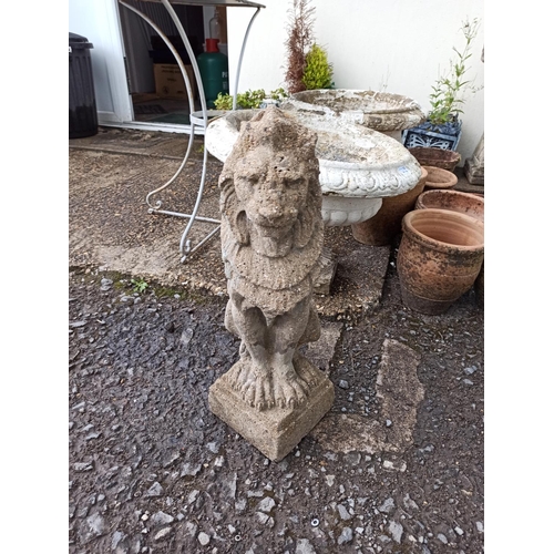 1498 - A Concrete Lion Ornament