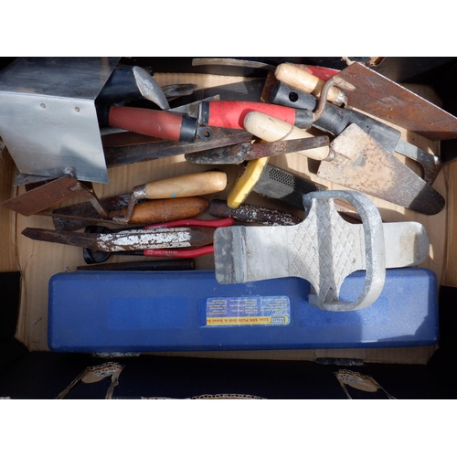 1497 - A Box of SDS Bits and Drill Bits, Stone Chisels and Bolsters, Plastering Tools, Floats and Board Lif... 