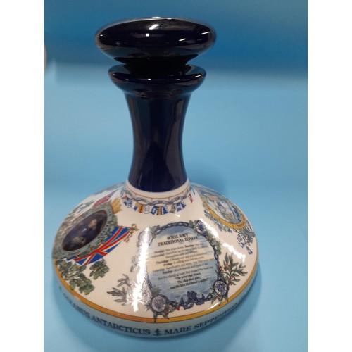 79 - Large 1 Ltr WADE Pussers Rum British Royal Navy Lord Nelson Decanter, 9 