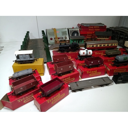 585 - A Large Quantity of Tri-ang 00 Gauge Track , Engines, Rolling Stock and Scenery Plus Controllers inc... 
