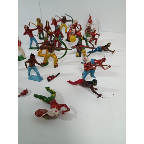 573 - An Assortment of Britains Lead American Indian Figurines/ Toy Soldiers