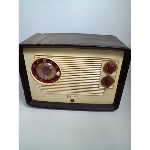 790 - An Ecko Vintage Radio