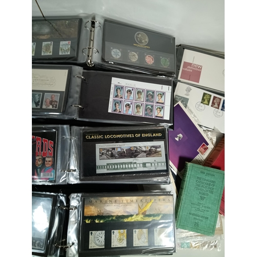 447 - GB Presentation Packs, FDC and Others / World Cup Album