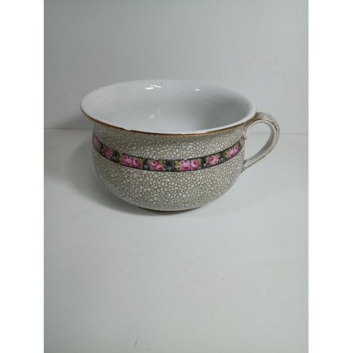 808 - A Winton Gazunder Chamber Pot