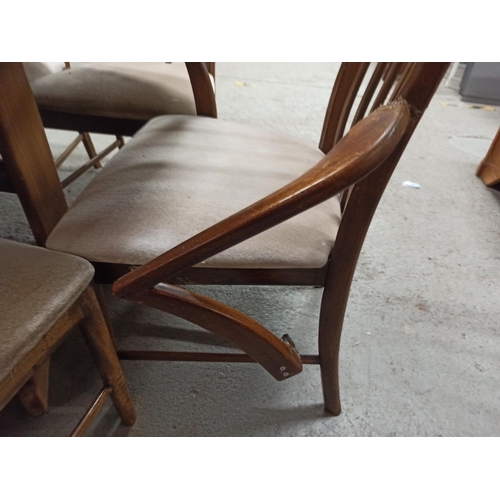 409 - G Plan Dining Room Table and 8 x Chairs in Need of Restoration