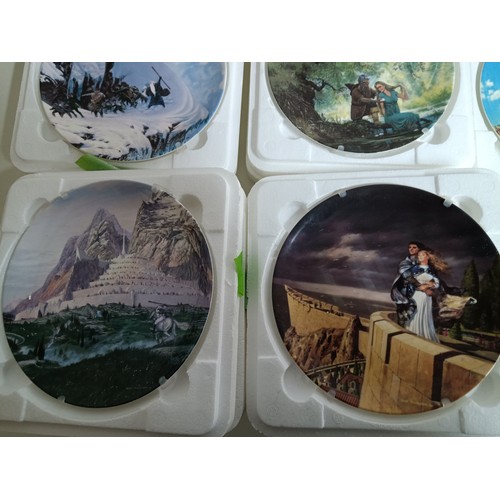 536c - 12x Wedgewood Danbury Mint Lord of the Rings Collectors Plates