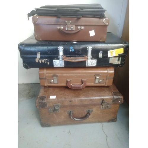 74 - 4 x Vintage Leather Cases , Picnnic Hamper , Briefcase etc.