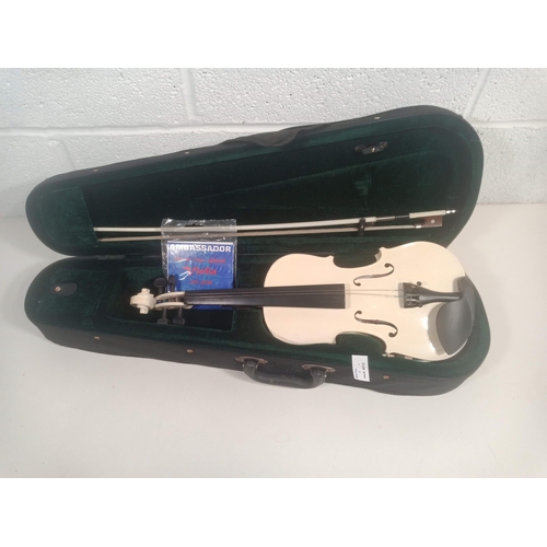 881 - A White Violin in Hard Case