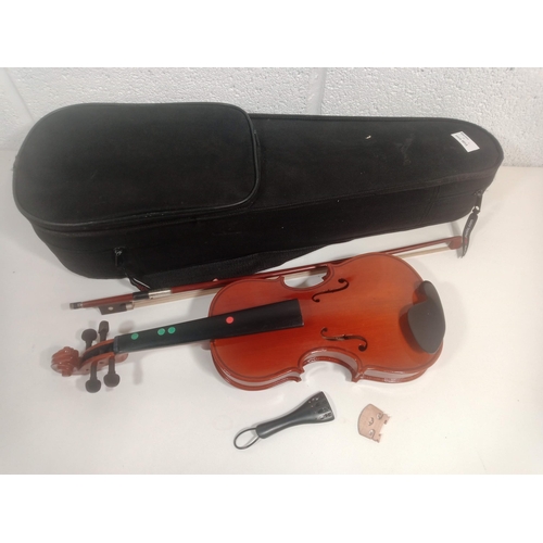 880 - A Windsor Violin in Hard Case