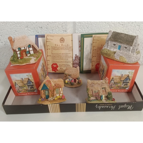 827 - A Box of Lilliput Lane Ornaments