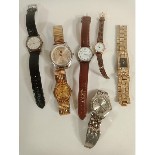 841 - A Quantity of Watches