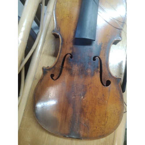 876 - Violin Printed Antionus Stradiuarius Cremonesis Faciebat - In need of repair 14inch Back