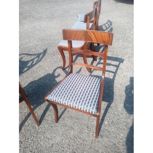 742 - A Set of 6 x Dining Chairs ( 2 x Carvers and 4 x Chairs)