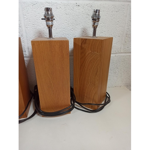 159 - 4 x Oak Pillar Lamps 38 x 11 x 11cm