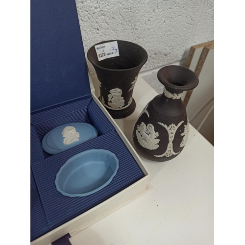 510 - Wedgewood Jasperware in Presentation Box and More