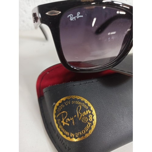 505B - Rayban Sunglasses in Rayban Case