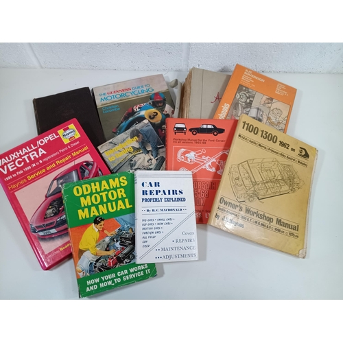 578 - A Quantity of Vintage Motoring Books - Haynes Manuals, Jaguar XJS, 1962 Austin, Ford Corsair etc.