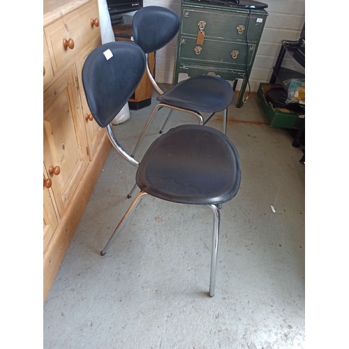 350 - 2 x Designer Leather and Chrome Arrben of Italy Chairs