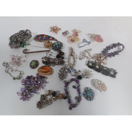 505 - A Quantity of Faux Bijou Style Bracelets , Necklaces and Other Jewellery