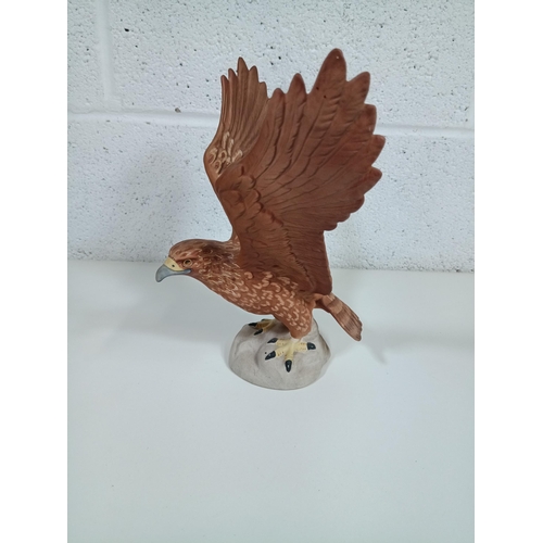 276 - A Beswick Golden Eagle 2062