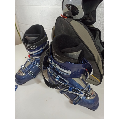 948 - Head Ezon Ski Boots in Bag  with CEBE Helmet