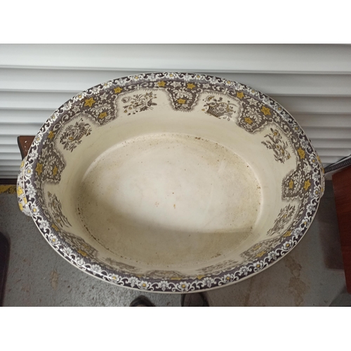 121 - Victorian Spode Oval Twin Handled Foot Bath with Flower Basket Design 23 x 52 x 36cm