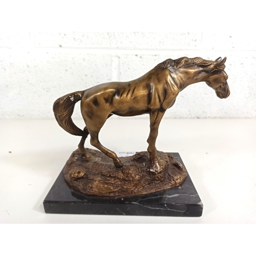 117 - Beautiful Bronze Horse Sculpture on Marble Base ( small chip on base)