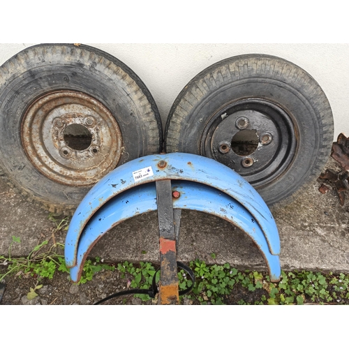 924 - Trainer Wheels/Stabalizers and mud Guards