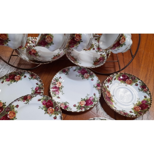 13 - Vintage Royal Albert Old Country Roses -5 x Cups ( 1 chipped) 5x Saucers, 6x Cake Plates, 1 x Square... 