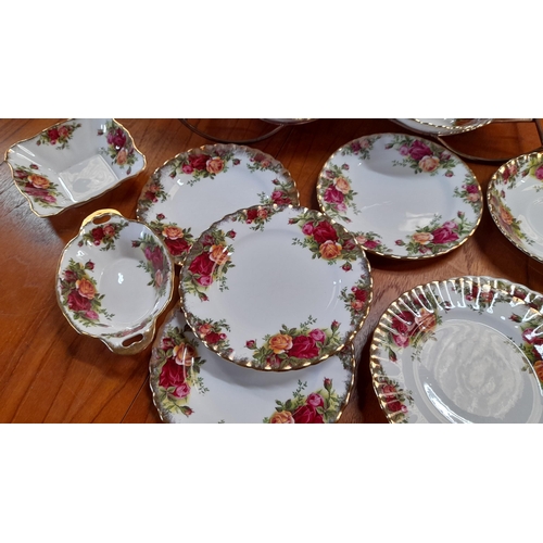 13 - Vintage Royal Albert Old Country Roses -5 x Cups ( 1 chipped) 5x Saucers, 6x Cake Plates, 1 x Square... 