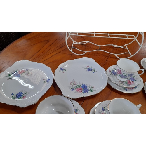 124 - Royal Albert Friendship Sweet Pea Tea Set- 6 x Cups, 6 x Saucers, 6 x Cake Plates, 1 x Creamer and P... 