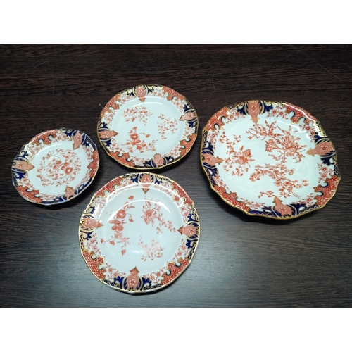 108 - Royal Crown Derby c1901 Patter 2712 Imari Plates