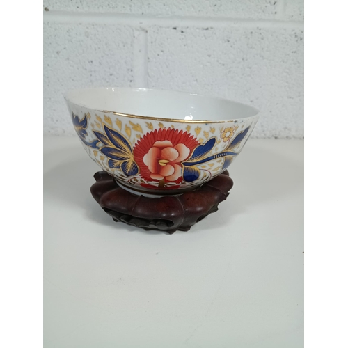 101 - A Chinese Imari Bowl on Wooden Stand 16cm