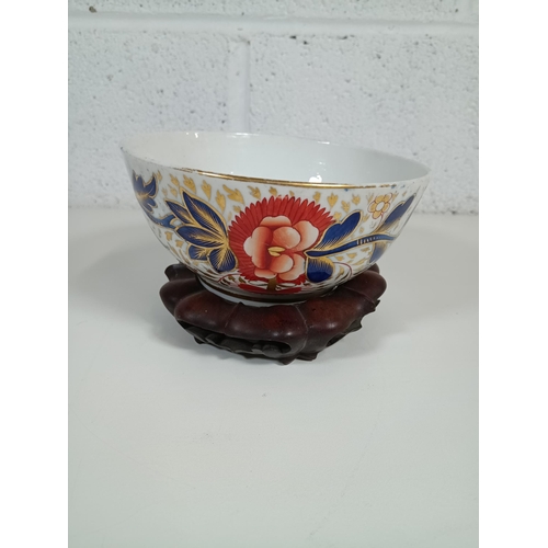 101 - A Chinese Imari Bowl on Wooden Stand 16cm