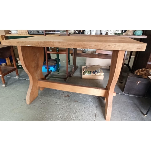 142 - Rustic Chunky Pine Kitchen Table 76cm x 121cm x 63cm