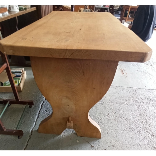 142 - Rustic Chunky Pine Kitchen Table 76cm x 121cm x 63cm