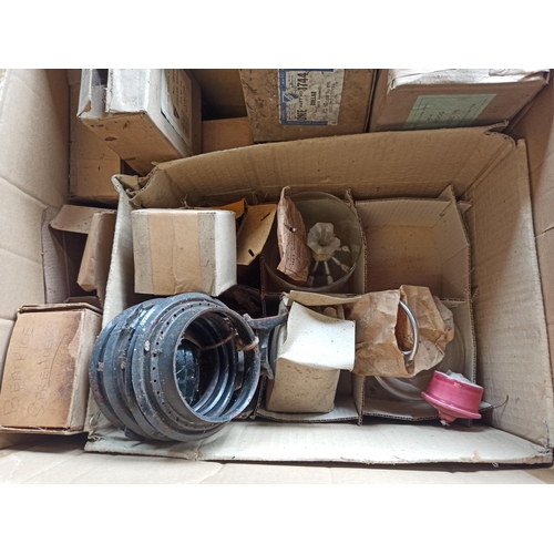 952 - Paraffin Heater and Hurrican Lamp Spares