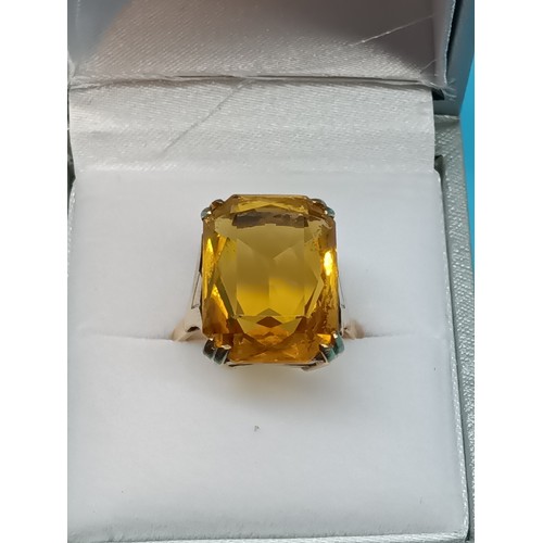 208 - Square Hallmarked 9ct Gold and Citrine Ring  5.5grams